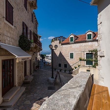 House Riva Apartment Supetar Bagian luar foto